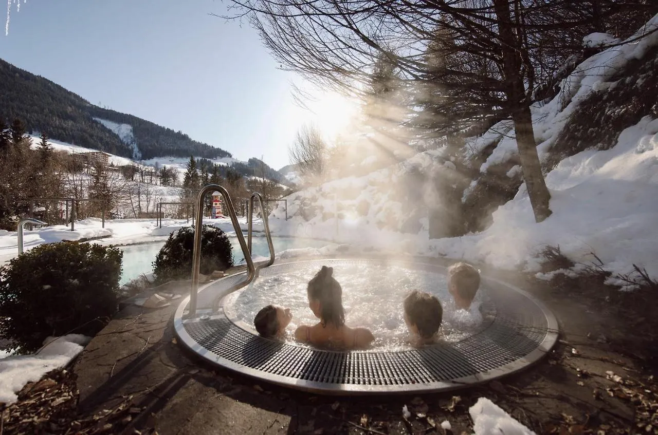 Theresi Appartements Saalbach-Hinterglemm Austria